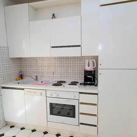 Ketryn Apartment